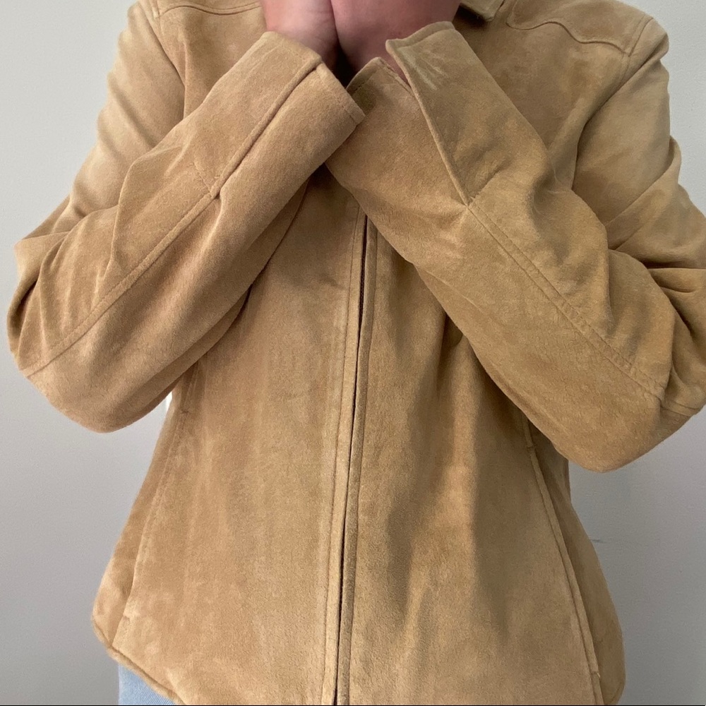 70’s Style Suede Jacket - Picture 6 of 7